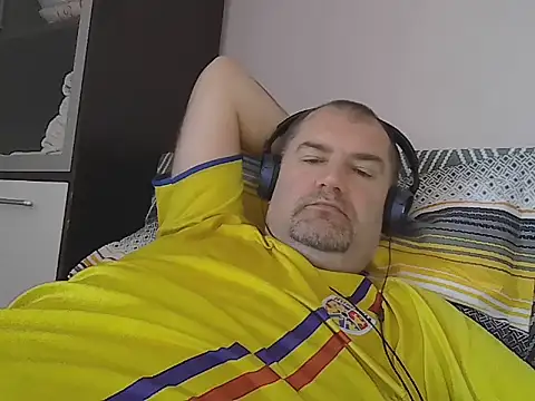 CristianDaniel78 online show from July 11, 2026, 4:15 am