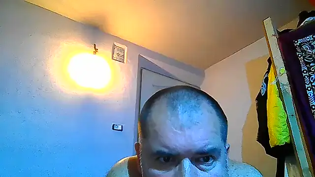 CristianDaniel78 online show from August 6, 2026, 5:37 pm