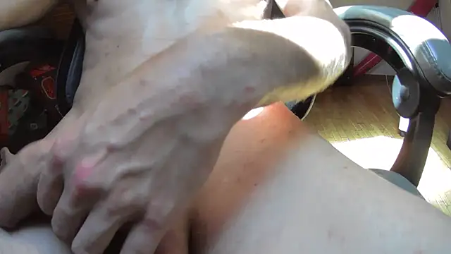 bwbigcock online show from July 10, 2026, 9:45 am