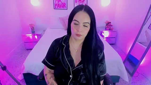 Snapshot of camilaa7 chatting on June 26, 2026, 7:13 am camilaa7 online show from June 26, 2026, 7:13 am