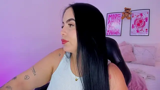 Snapshot of camilaa7 chatting on July 6, 2026, 7:27 am camilaa7 online show from July 6, 2026, 7:27 am