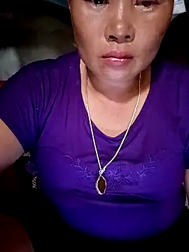 Snapshot of NyloveSquirt chatting on June 25, 2026, 6:40 am NyloveSquirt online show from June 25, 2026, 6:40 am