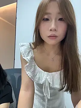 Snapshot of qiqi__77 chatting on June 22, 2026, 7:27 am qiqi 77 online show from June 22, 2026, 7:27 am