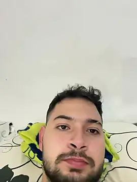 Snapshot of Andres_fire chatting on July 23, 2026, 6:11 am Andres fire online show from July 23, 2026, 6:11 am