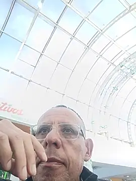 Snapshot of AlekNoir chatting on July 25, 2026, 2:20 am AlekNoir online show from July 25, 2026, 2:20 am