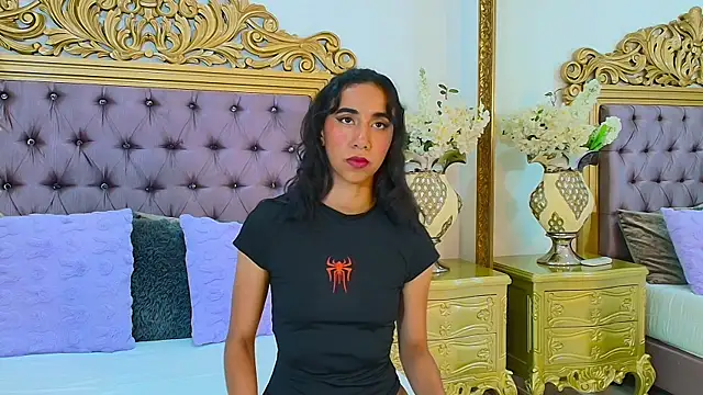 JessieLeoni online show from June 25, 2026, 8:46 pm