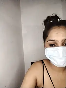Snapshot of nikita-cam chatting on July 19, 2026, 5:27 pm nikita-cam online show from July 19, 2026, 5:27 pm