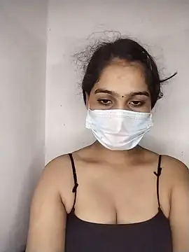 Snapshot of nikita-cam chatting on July 30, 2026, 7:35 pm nikita-cam online show from July 30, 2026, 7:35 pm