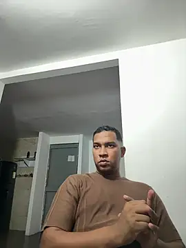 Snapshot of Patrice_Evra3 chatting on June 25, 2026, 2:44 am Patrice Evra3 online show from June 25, 2026, 2:44 am