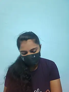 Snapshot of Megavarthinii chatting on July 1, 2026, 2:02 am Megavarthinii online show from July 1, 2026, 2:02 am