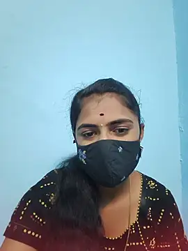 Snapshot of Megavarthinii chatting on July 2, 2026, 2:44 am Megavarthinii online show from July 2, 2026, 2:44 am