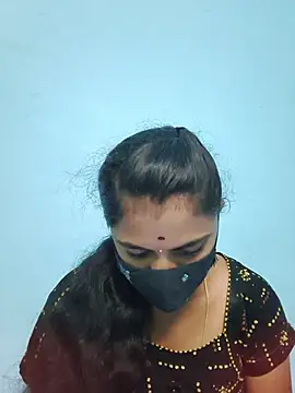 Snapshot of Megavarthinii chatting on July 2, 2026, 3:23 am Megavarthinii online show from July 2, 2026, 3:23 am