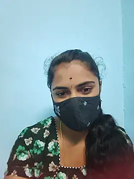 Snapshot of Megavarthinii chatting on July 5, 2026, 4:30 am Megavarthinii online show from July 5, 2026, 4:30 am