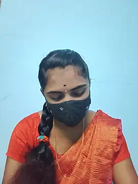 Snapshot of Megavarthinii chatting on July 8, 2026, 3:27 pm Megavarthinii online show from July 8, 2026, 3:27 pm