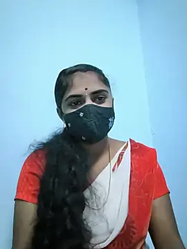 Snapshot of Megavarthinii chatting on July 20, 2026, 3:43 am Megavarthinii online show from July 20, 2026, 3:43 am