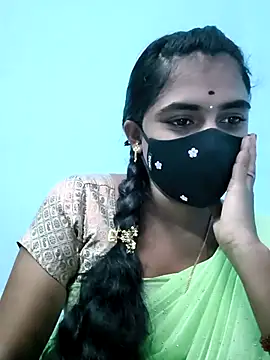 Snapshot of Megavarthinii chatting on August 6, 2026, 4:03 am Megavarthinii online show from August 6, 2026, 4:03 am