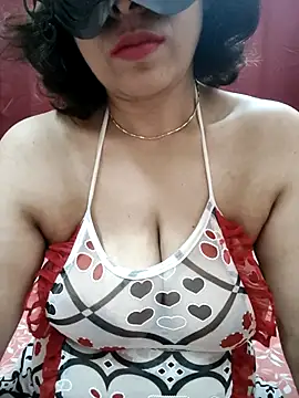 Snapshot of Ava_Indian chatting on July 8, 2026, 2:16 am Ava Indian online show from July 8, 2026, 2:16 am