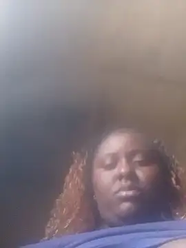 hootieassy online show from June 26, 2026, 1:37 pm
