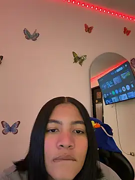 Snapshot of sienacros chatting on July 3, 2026, 4:41 am sienacros online show from July 3, 2026, 4:41 am