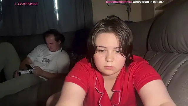 BugsAndDazey online show from June 30, 2026, 1:17 am