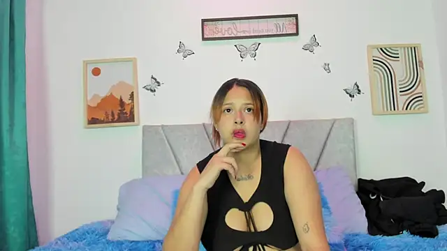 Snapshot of CamilaStartt chatting on June 27, 2026, 4:17 am CamilaStartt online show from June 27, 2026, 4:17 am