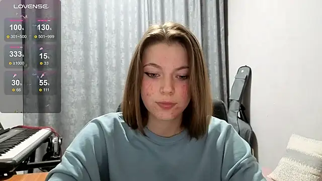 Snapshot of LoriYates chatting on June 30, 2026, 8:32 pm LoriYates online show from June 30, 2026, 8:32 pm