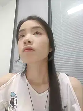 linlin-99 online show from June 27, 2026, 7:24 am