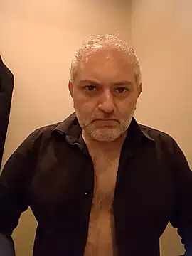Snapshot of Alessio8000 chatting on June 27, 2026, 11:10 pm Alessio8000 online show from June 27, 2026, 11:10 pm