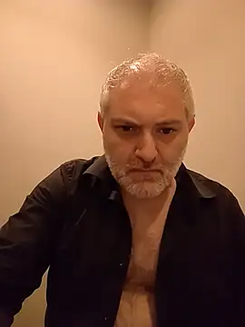 Snapshot of Alessio8000 chatting on June 30, 2026, 11:39 pm Alessio8000 online show from June 30, 2026, 11:39 pm
