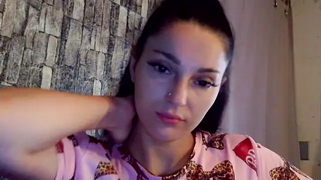 Eda kiss online show from June 28, 2026, 3:18 pm