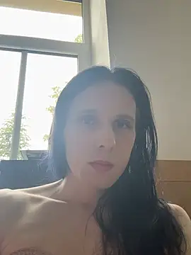 Snapshot of valeriebohm chatting on July 1, 2026, 5:12 pm valeriebohm online show from July 1, 2026, 5:12 pm