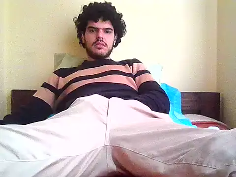 Snapshot of Hectorssuarez chatting on July 10, 2026, 5:26 pm Hectorssuarez online show from July 10, 2026, 5:26 pm