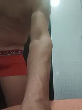 deliciosos1234 online show from June 28, 2026, 8:26 pm