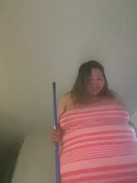 Snapshot of BiggtittiesX chatting on June 30, 2026, 3:07 am BiggtittiesX online show from June 30, 2026, 3:07 am