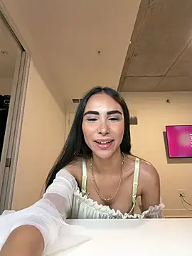 Snapshot of mermaid_jade chatting on July 8, 2026, 11:31 pm mermaid jade online show from July 8, 2026, 11:31 pm