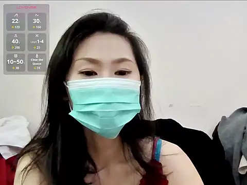 Snapshot of c-Mago0930 chatting on July 6, 2026, 3:03 am c-Mago0930 online show from July 6, 2026, 3:03 am