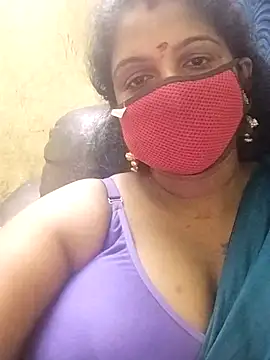 Snapshot of Poojitha-Queen chatting on July 9, 2026, 7:18 pm Poojitha-Queen online show from July 9, 2026, 7:18 pm