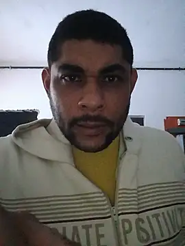 Snapshot of Iniciantecurioso2 chatting on July 1, 2026, 2:46 am Iniciantecurioso2 online show from July 1, 2026, 2:46 am