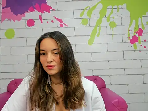 Snapshot of MariannRoxy chatting on July 6, 2026, 12:24 pm MariannRoxy online show from July 6, 2026, 12:24 pm