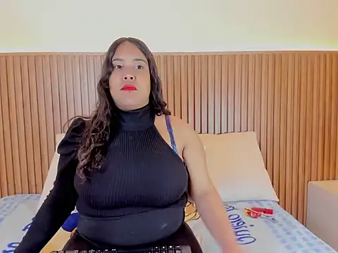 Snapshot of KeylaSex_Aura chatting on July 4, 2026, 2:51 am KeylaSex Aura online show from July 4, 2026, 2:51 am