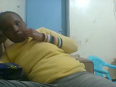 Snapshot of Sexxycaros chatting on July 2, 2026, 8:15 pm Sexxycaros online show from July 2, 2026, 8:15 pm
