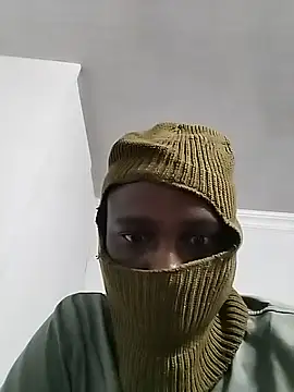 Snapshot of Pretoriacuteguy chatting on July 5, 2026, 11:01 pm Pretoriacuteguy online show from July 5, 2026, 11:01 pm