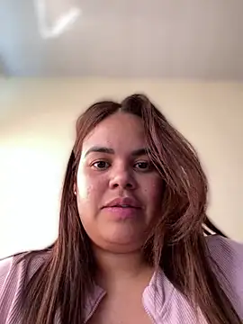 AliceStarshine online show from March 5, 2025, 5:29 pm