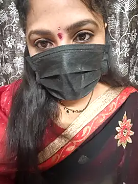 Snapshot of Honey_telugu7 chatting on July 25, 2026, 6:27 pm Honey telugu7 online show from July 25, 2026, 6:27 pm