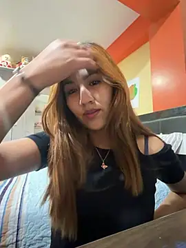 CamilaValle online show from July 6, 2026, 10:01 pm