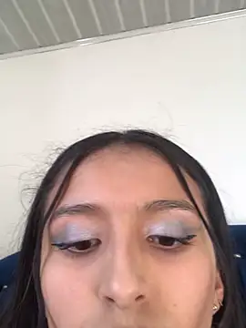 Snapshot of mariana_sofia chatting on July 10, 2026, 8:44 pm mariana sofia online show from July 10, 2026, 8:44 pm
