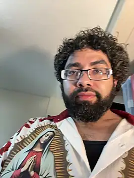 MrzHandsOnLee online show from August 2, 2026, 10:30 pm