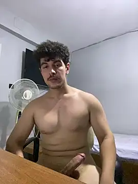 Snapshot of turkishPstar chatting on July 14, 2026, 6:57 pm turkishPstar online show from July 14, 2026, 6:57 pm