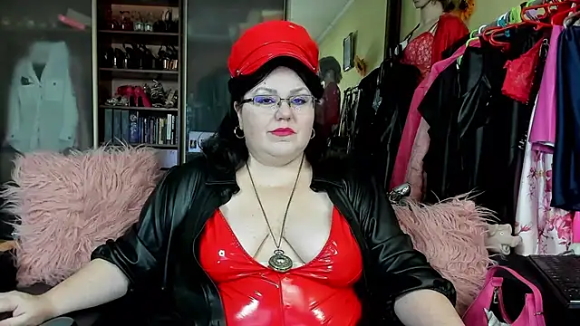 KaryQueen online show from February 14, 2025, 4:41 pm