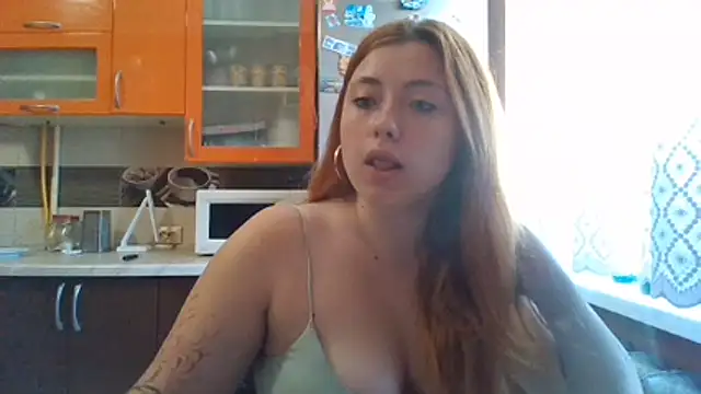 Snapshot of HottieLinaa chatting on July 21, 2026, 7:22 am HottieLinaa online show from July 21, 2026, 7:22 am